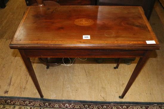 Inlaid mahogany card table(-)